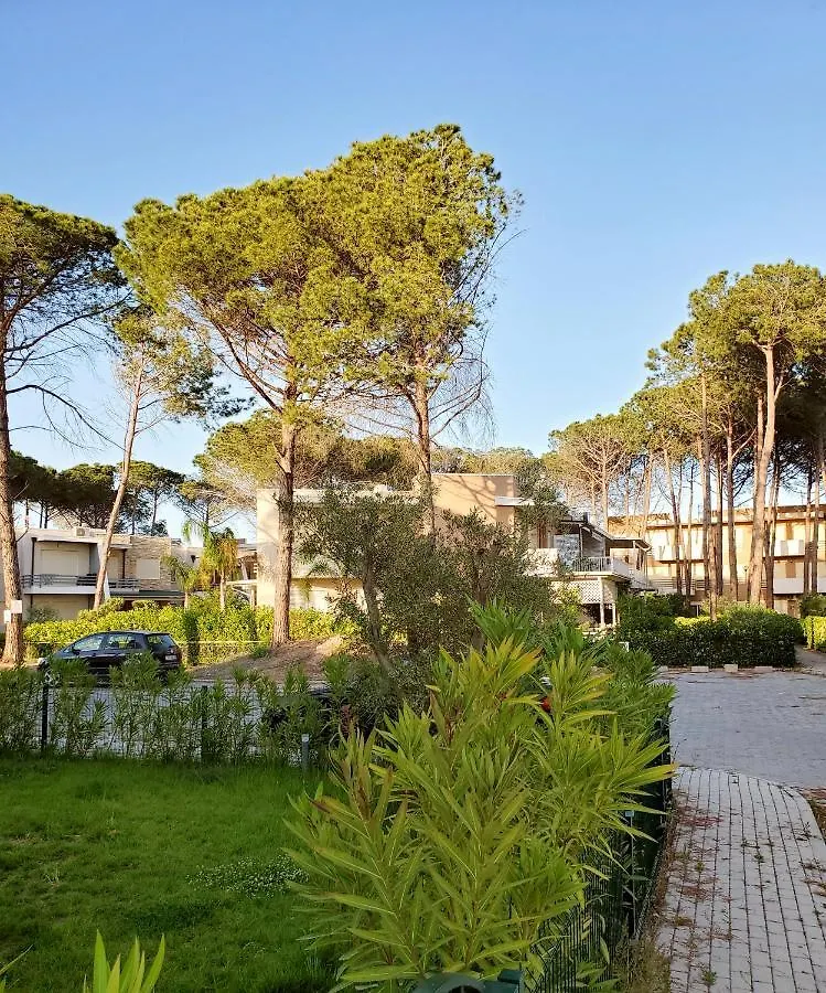 Gjiri I Lalzit - Savita Apartments - Kompleksi Turistik Lura 3 Plazhi San Pietro Albania